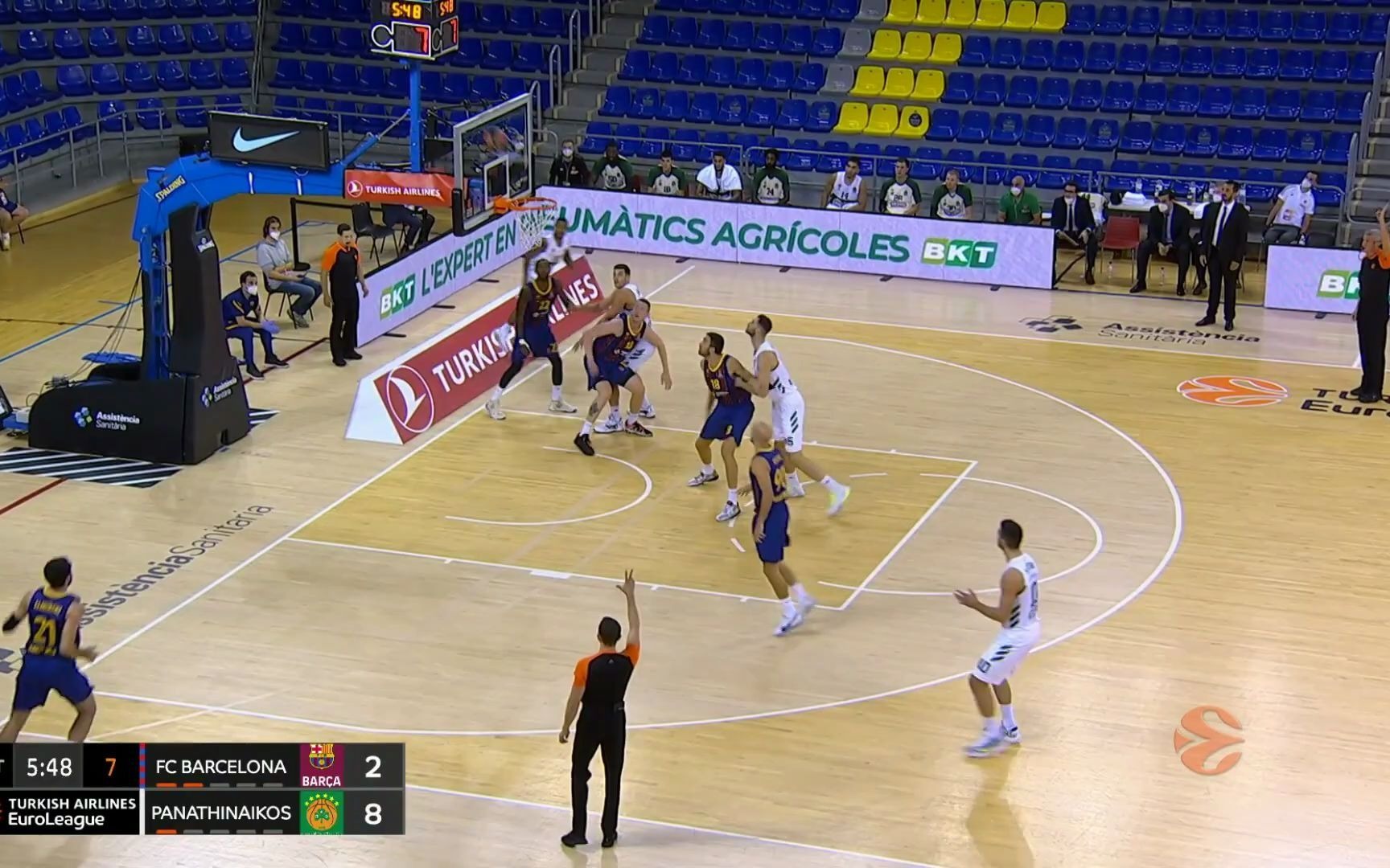 转身回防 转身回防